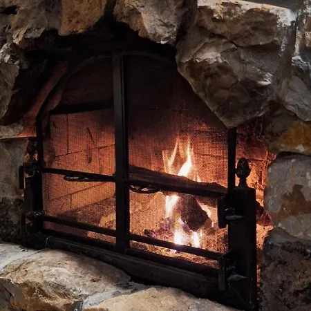 Mars Na Drinu Ferienhaus *